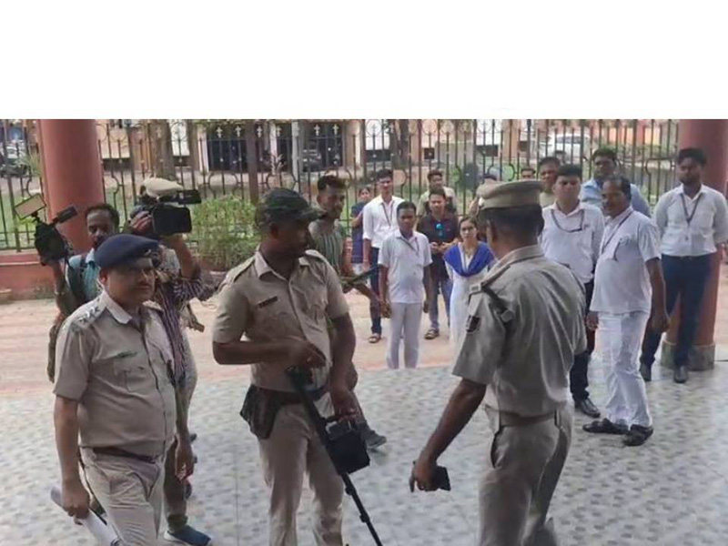 ସମ୍ବଲପୁର କୋର୍ଟକୁ ବୋମାରେ ଉଡାଇବାକୁ ଧମକ