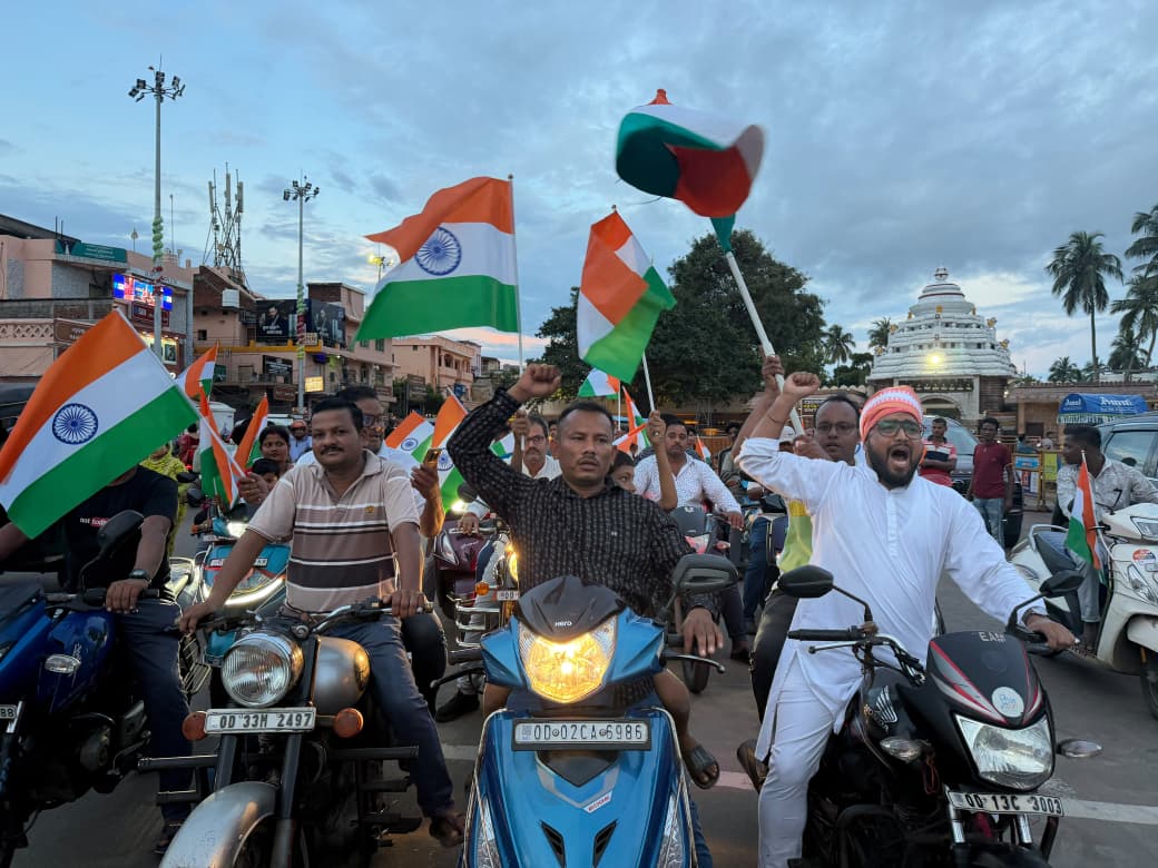 ଆମ୍ ଆଦ୍‌ମୀ ପାର୍ଟି ପକ୍ଷରୁ ଲେହରା ଦୋ ତ୍ରିରଙ୍ଗା ବାଇକ୍ ରାଲି
